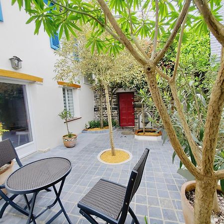 Aux Vieilles Murailles • Charmante Maison & Cour Морле Экстерьер фото